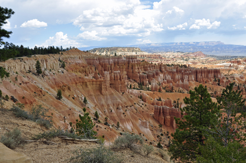 amphitheater of hoodoos